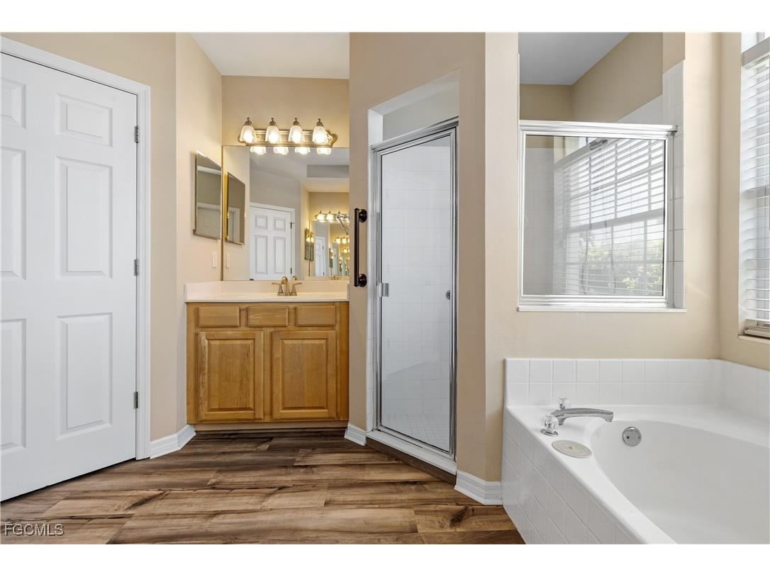 16856 Colony Lakes Boulevard Fort Myers FL 33908 2025003810 image9