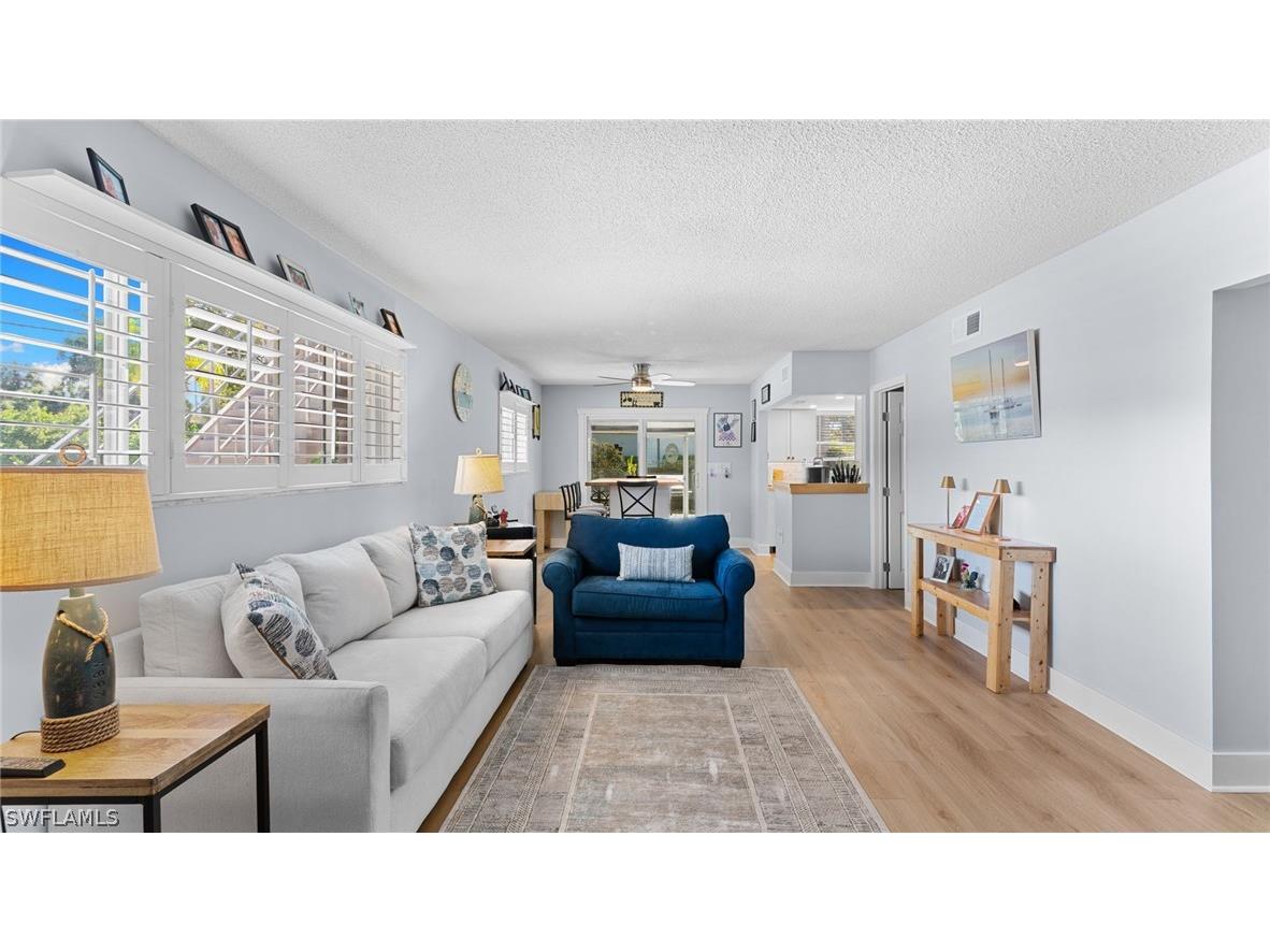 1686 Blue Point Avenue #A1 Naples FL 34102 226002595 image1