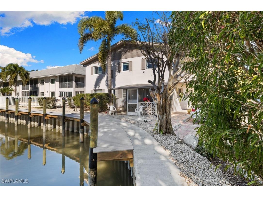 1686 Blue Point Avenue #A1 Naples FL 34102 226002595 image28