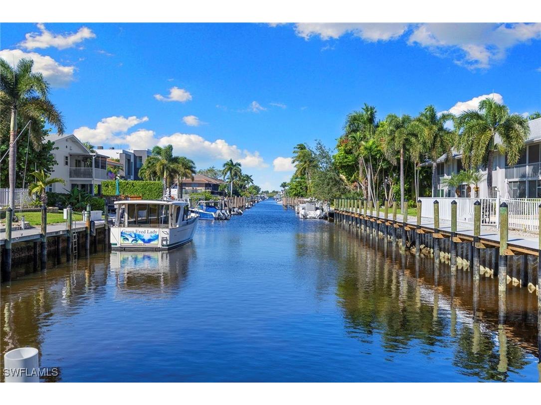 1686 Blue Point Avenue #A1 Naples FL 34102 226002595 image32