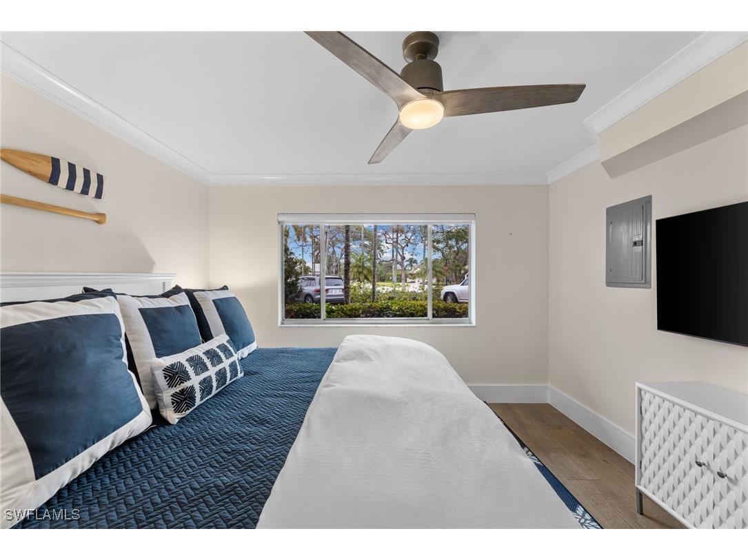 1686 Blue Point Avenue #B1 Naples FL 34102 225076375 image15