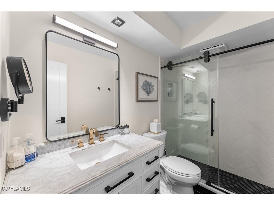 1686 Blue Point Avenue #B1 Naples FL 34102 225076375 image16