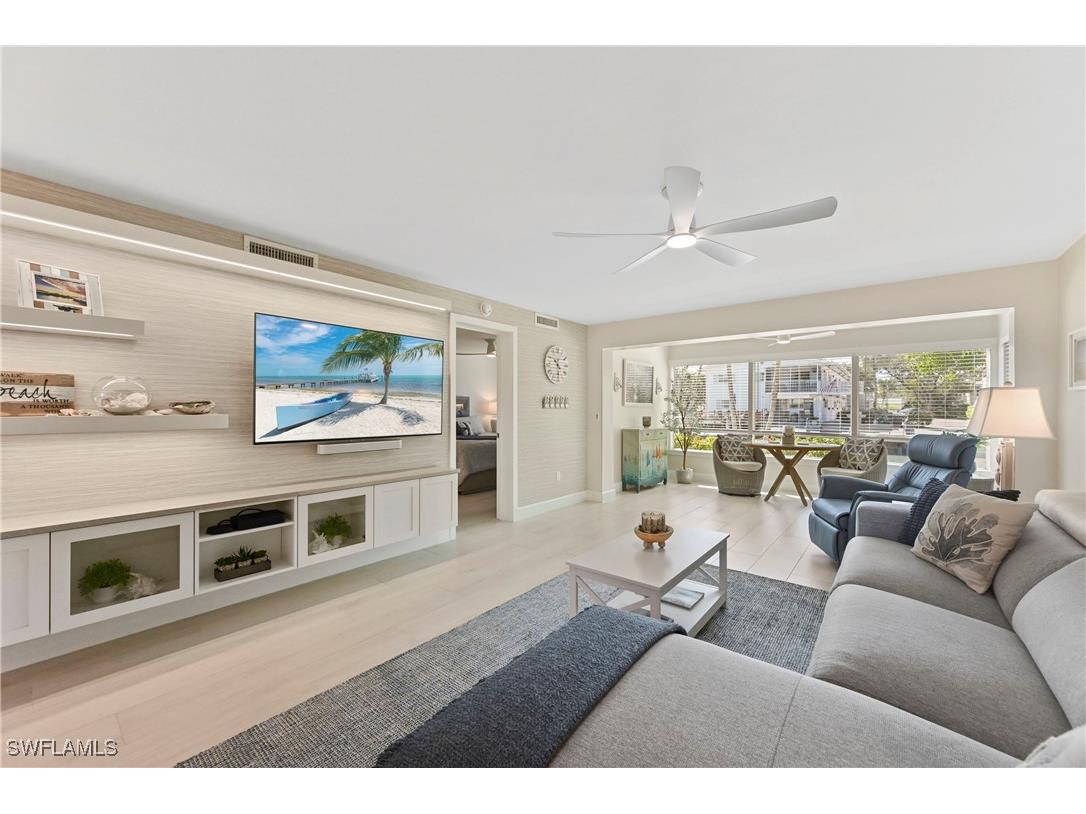 1686 Blue Point Avenue #B5 Naples FL 34102 225075368 image18