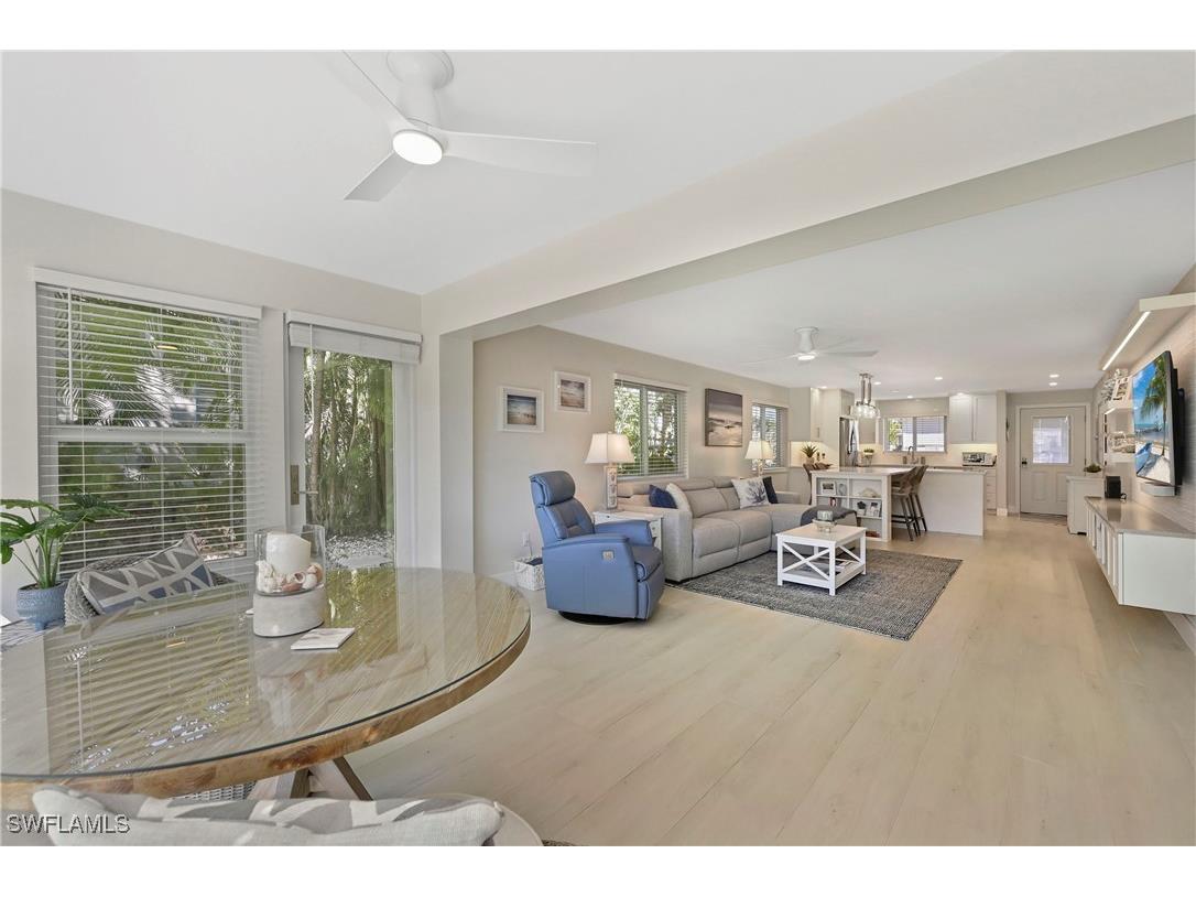 1686 Blue Point Avenue #B5 Naples FL 34102 225075368 image19