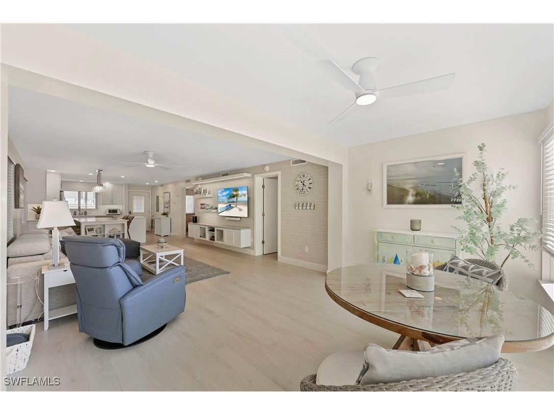 1686 Blue Point Avenue #B5 Naples FL 34102 225075368 image20