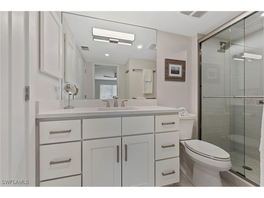 1686 Blue Point Avenue #B5 Naples FL 34102 225075368 image27