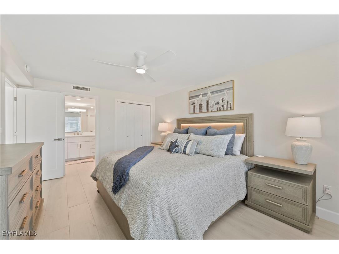 1686 Blue Point Avenue #B5 Naples FL 34102 225075368 image30