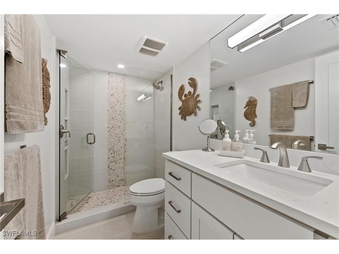 1686 Blue Point Avenue #B5 Naples FL 34102 225075368 image36