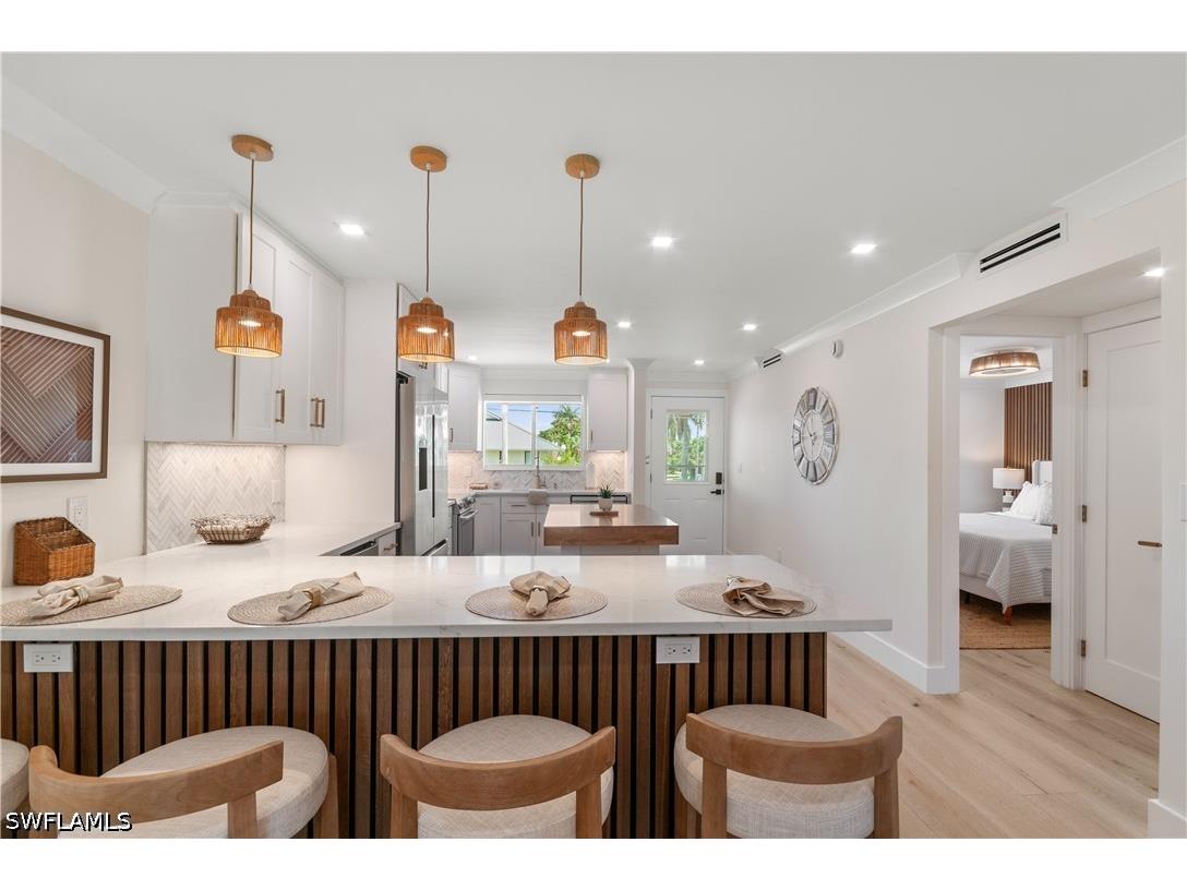1686 Blue Point Avenue #B9 Naples FL 34102 226023354 image2