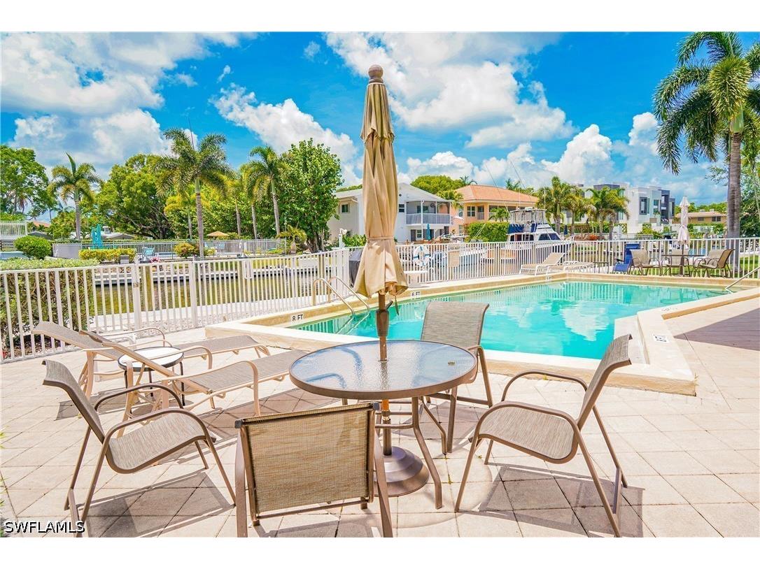 1686 Blue Point Avenue #B9 Naples FL 34102 226023354 image33