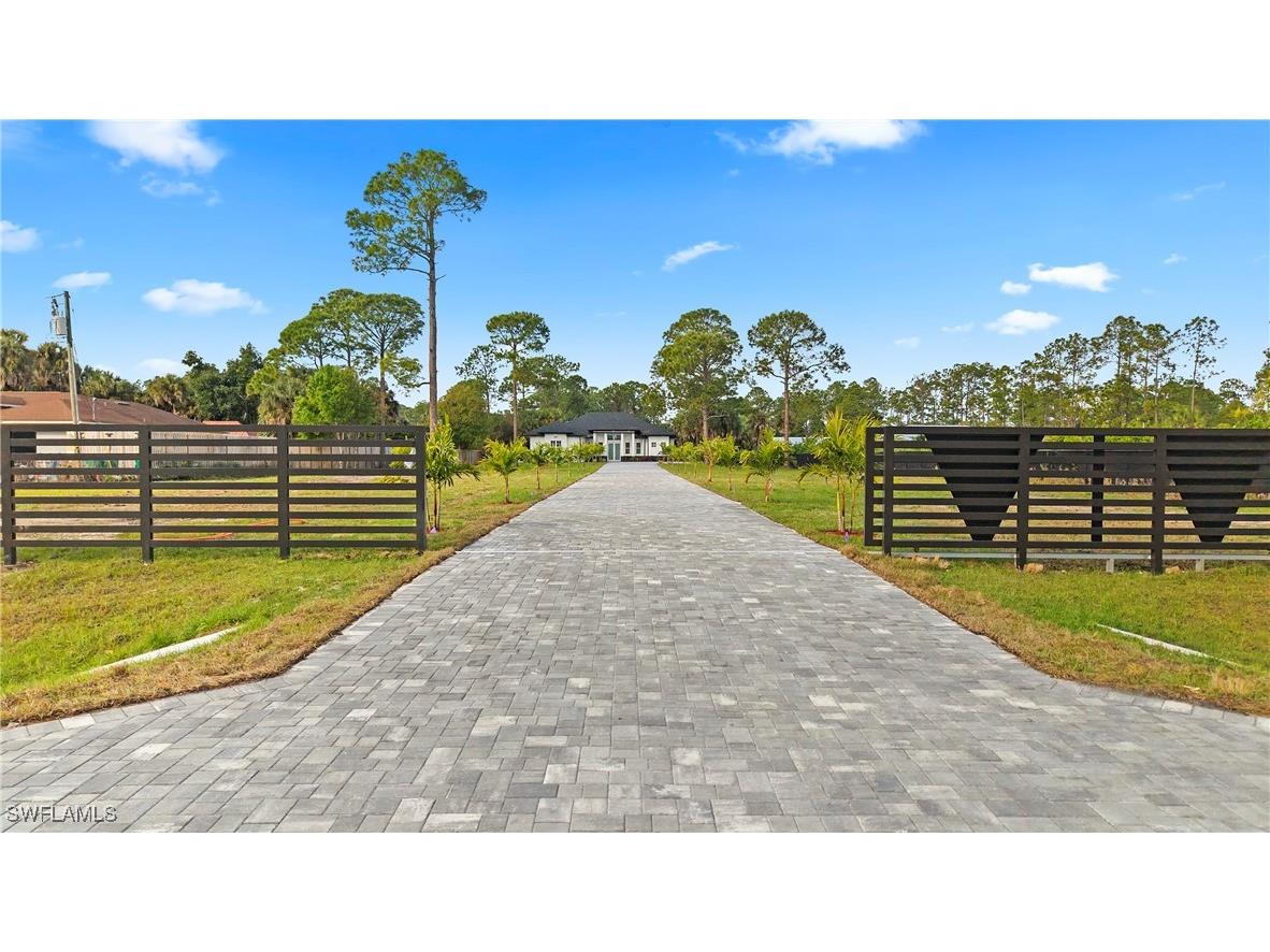 1687 19th Street SW Naples FL 34117 226004421 image3