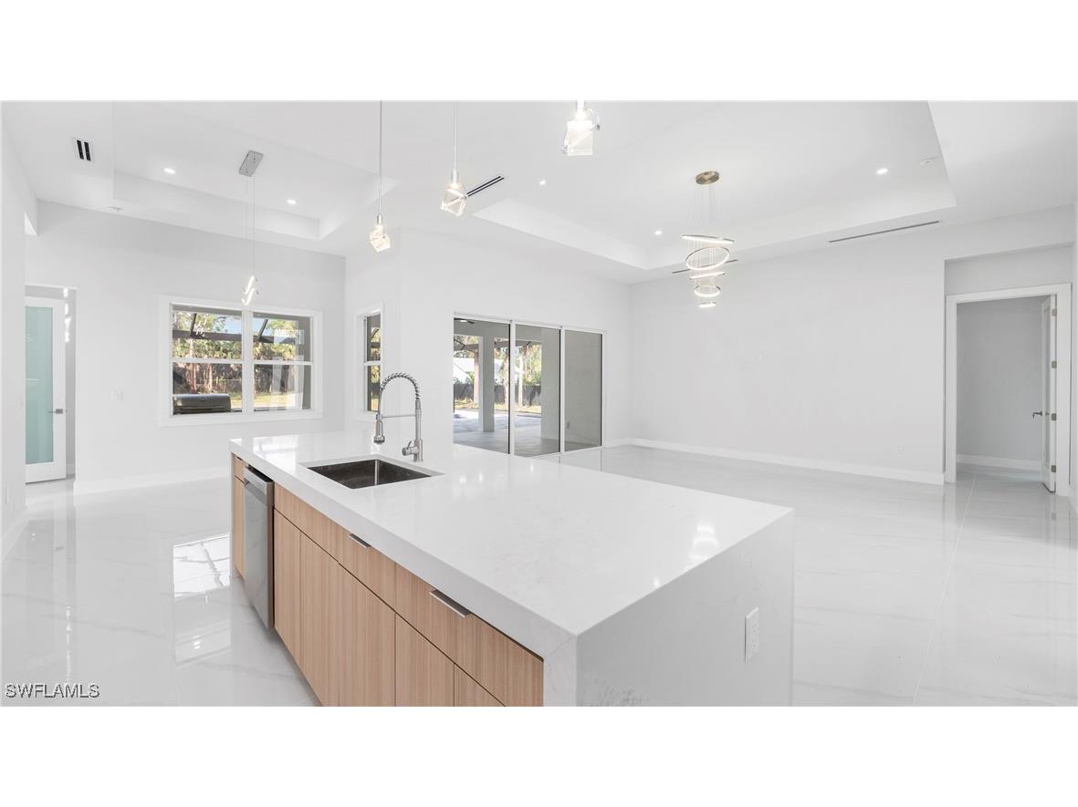 1687 19th Street SW Naples FL 34117 226004421 image8