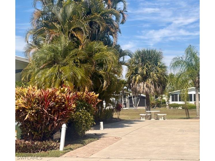 1687 Diamond Lake Circle Naples FL 34114 225084604 image4