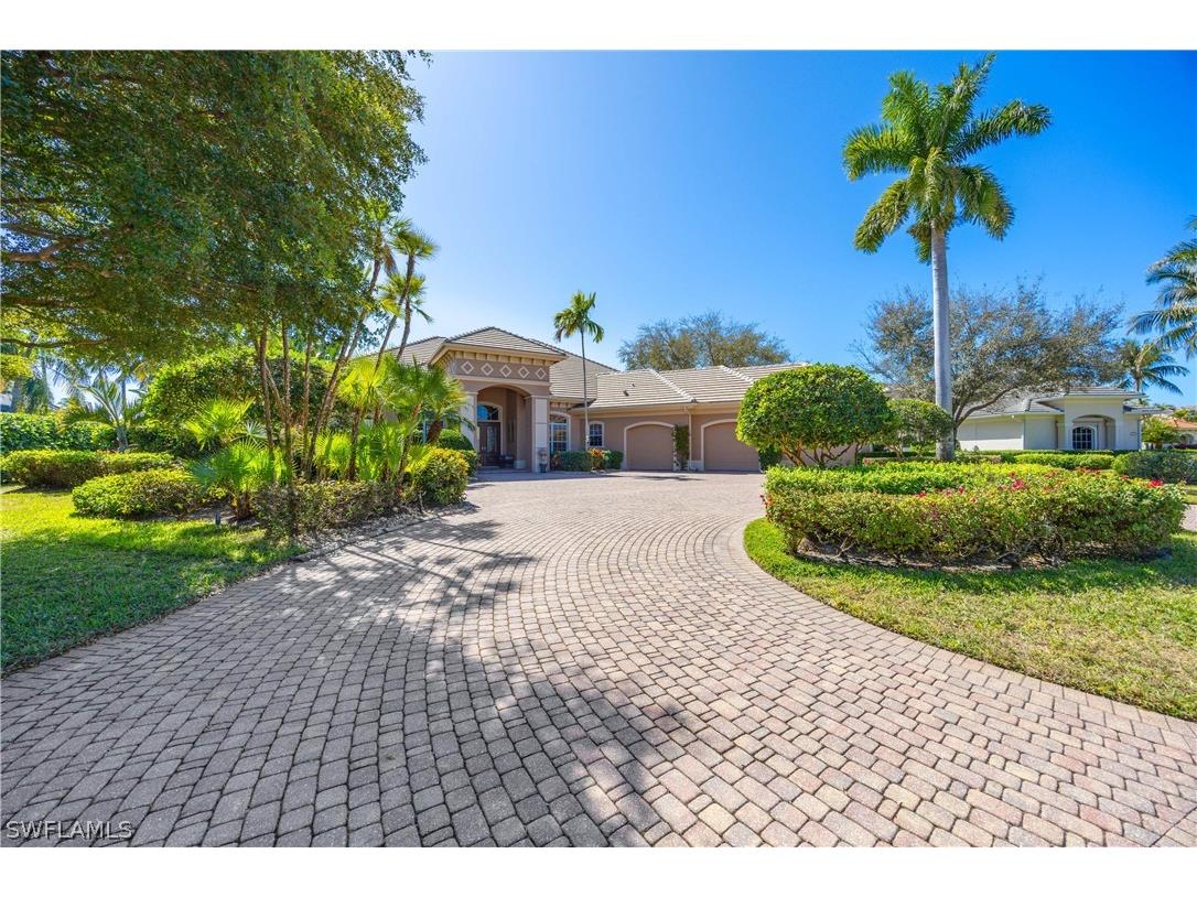 1687 Persimmon Drive Naples FL 34109 226007370 image2
