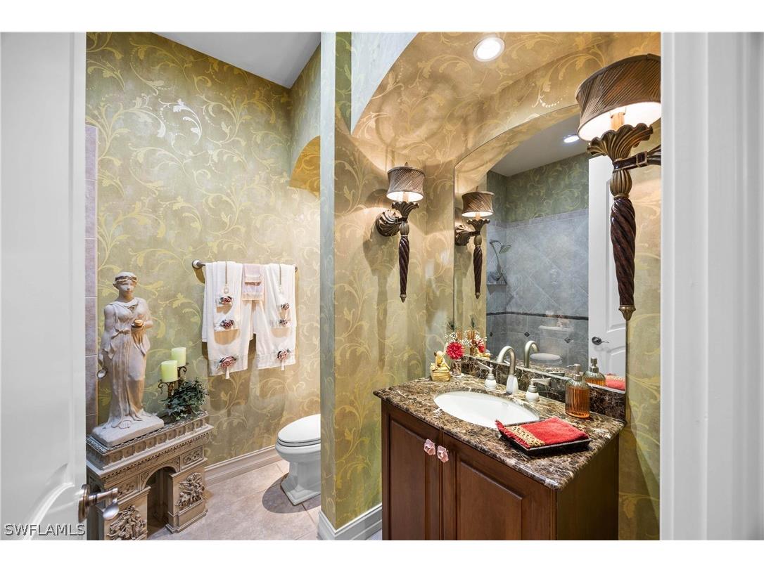 1687 Persimmon Drive Naples FL 34109 226007370 image20