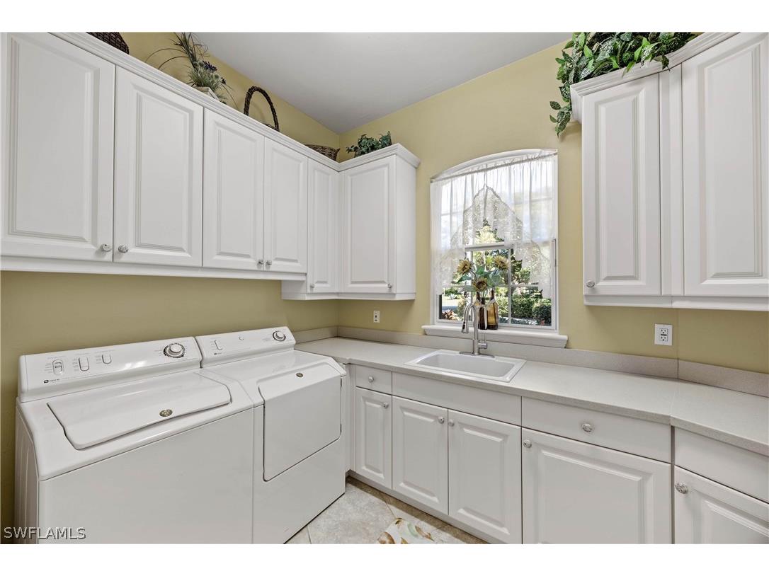 1687 Persimmon Drive Naples FL 34109 226007370 image26