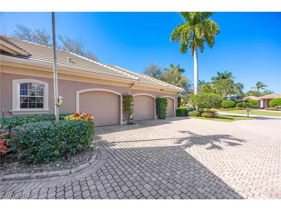 1687 Persimmon Drive Naples FL 34109 226007370 image5