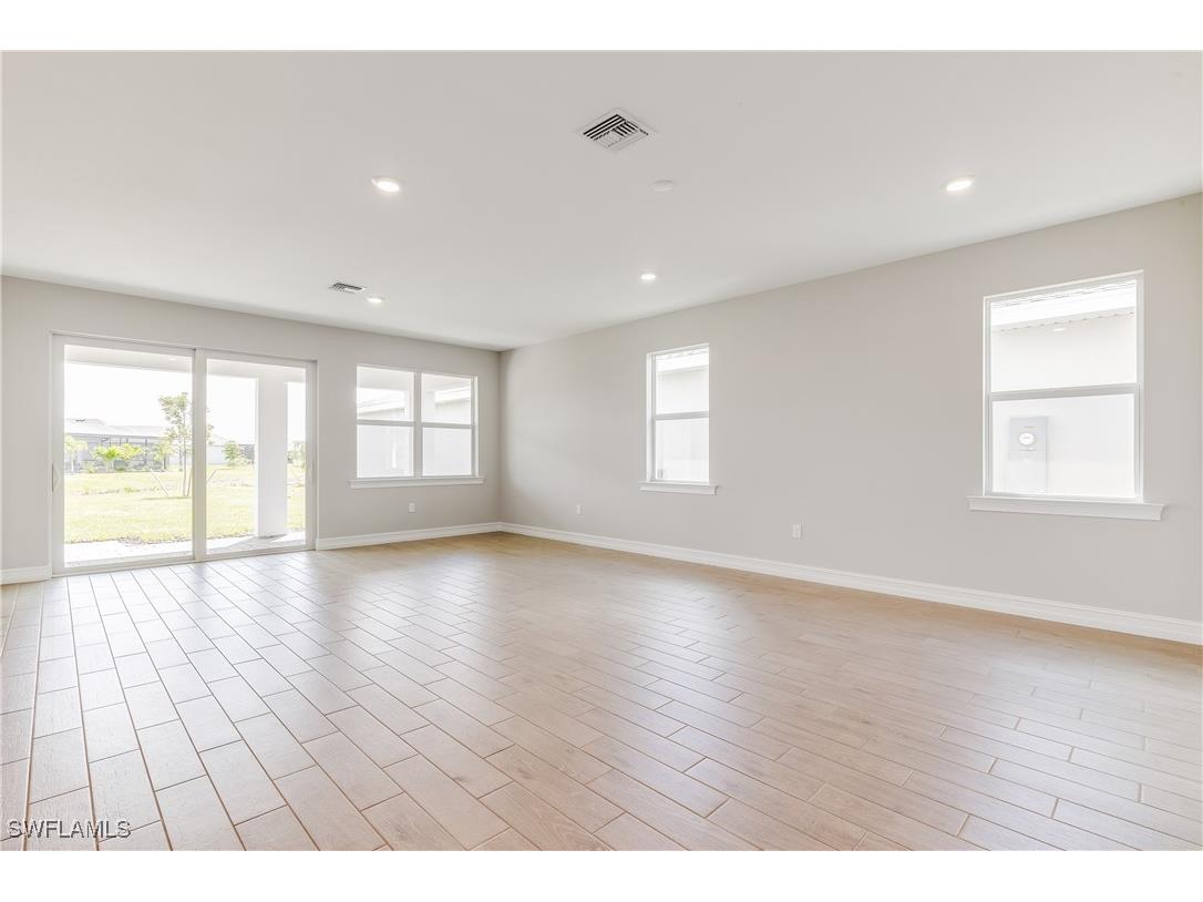 16873 Elkhorn Coral Drive North Fort Myers FL 33903 225080347 image3