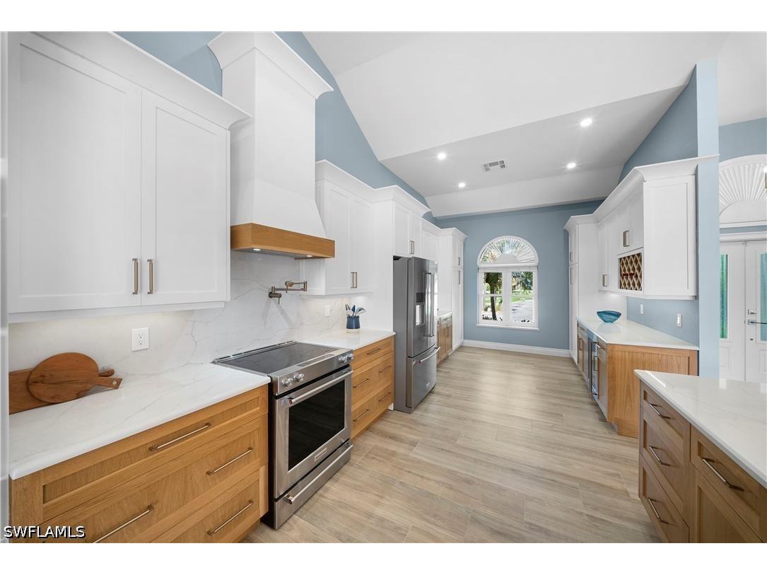 1688 Villa Court Marco Island FL 34145 226020931 image9