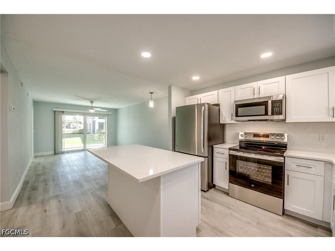 16881 Davis Road #116 Fort Myers FL 33908 2026015737 image3