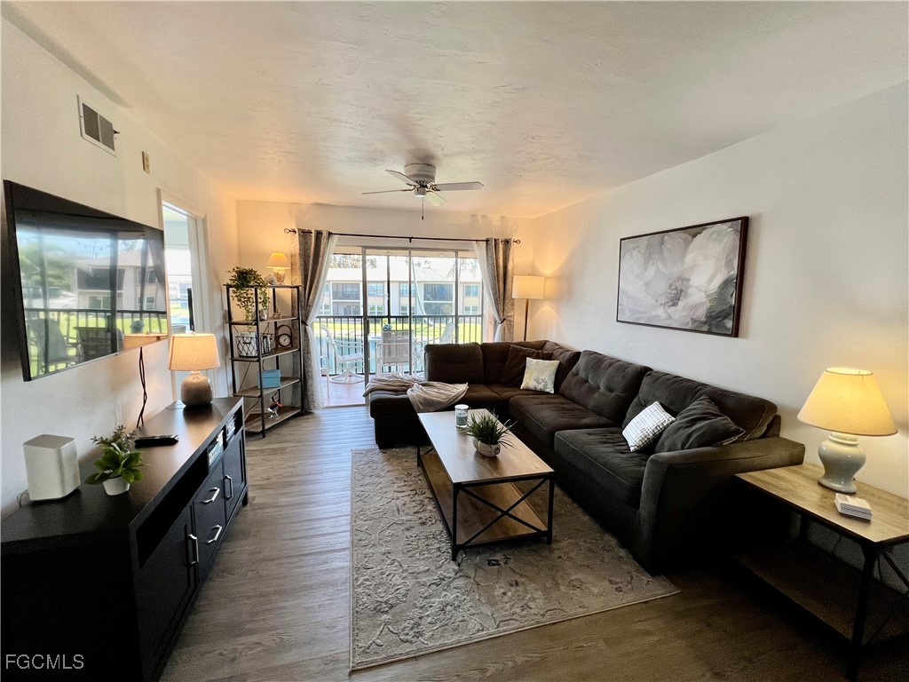 16881 Davis Road #225 Fort Myers FL 33908 2025020613 image7