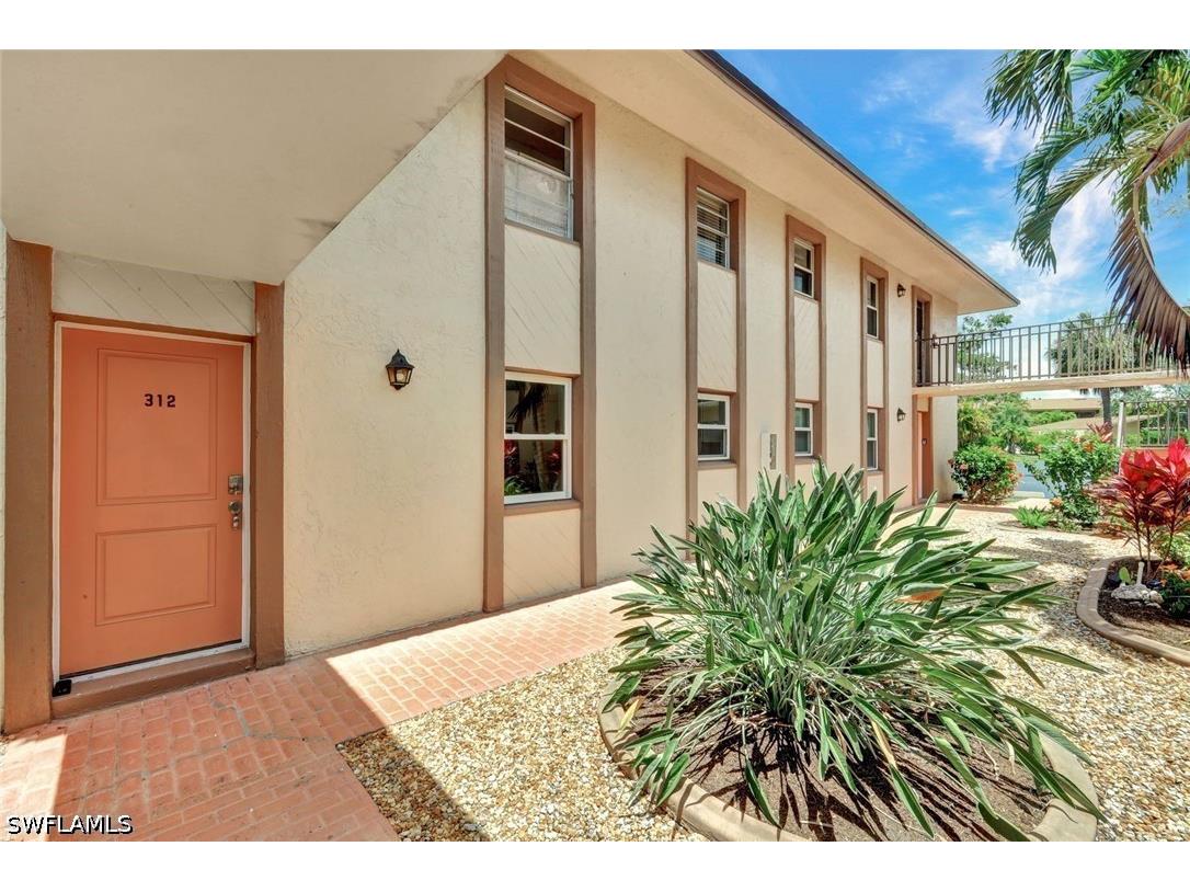16881 Davis Road #312 Fort Myers FL 33908 226017005 image3