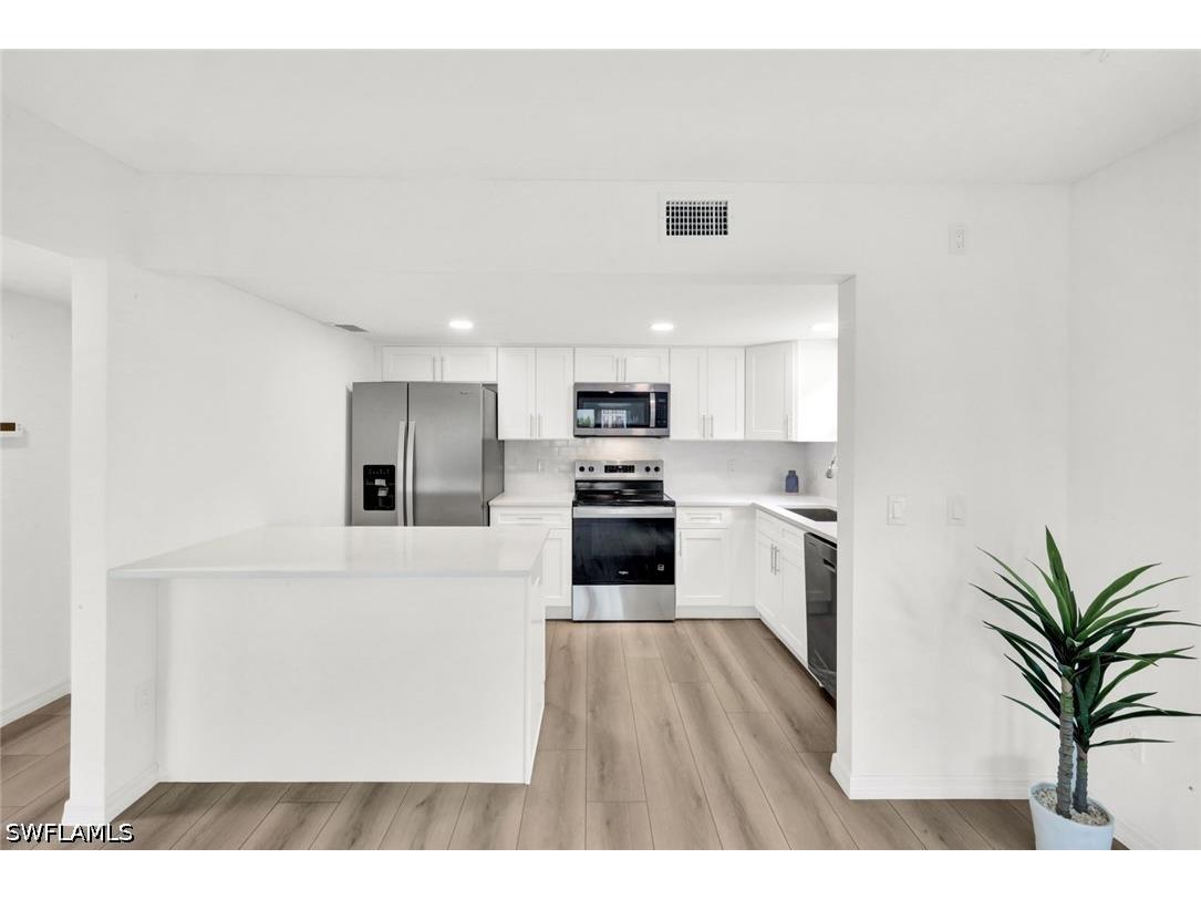 16881 Davis Road #312 Fort Myers FL 33908 226017005 image9