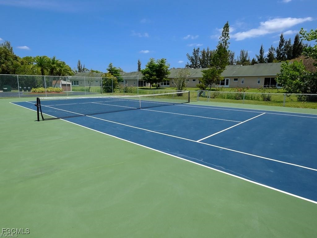 16881 Davis Road #414 Fort Myers FL 33908 2025012082 image5