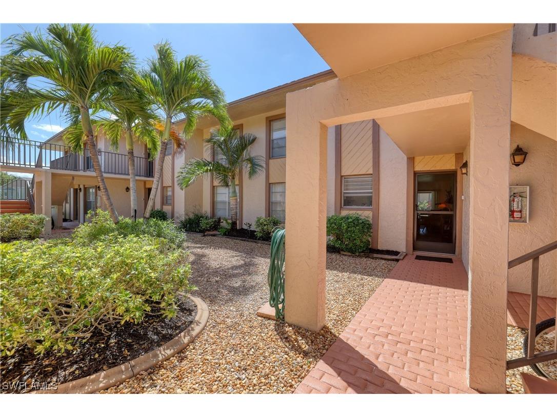 16881 Davis Road #515 Fort Myers FL 33908 223024988 image1