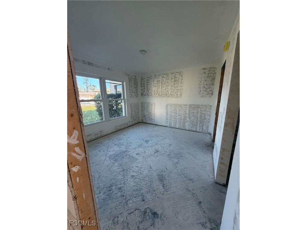  Fort Myers FL 33908 2025016069 image2