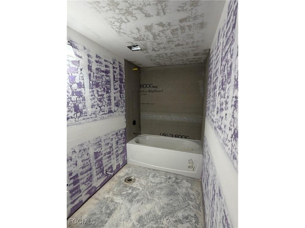  Fort Myers FL 33908 2025016069 image3