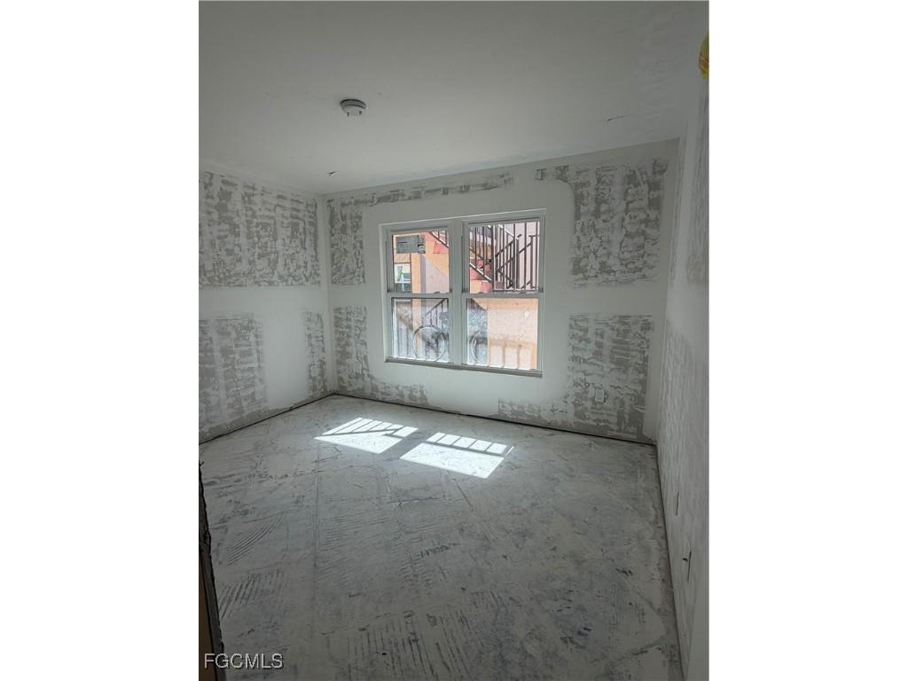  Fort Myers FL 33908 2025016069 image5