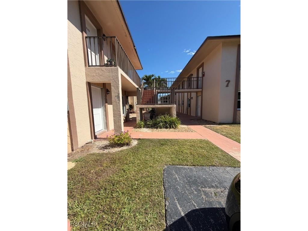  Fort Myers FL 33908 2025016069 image8