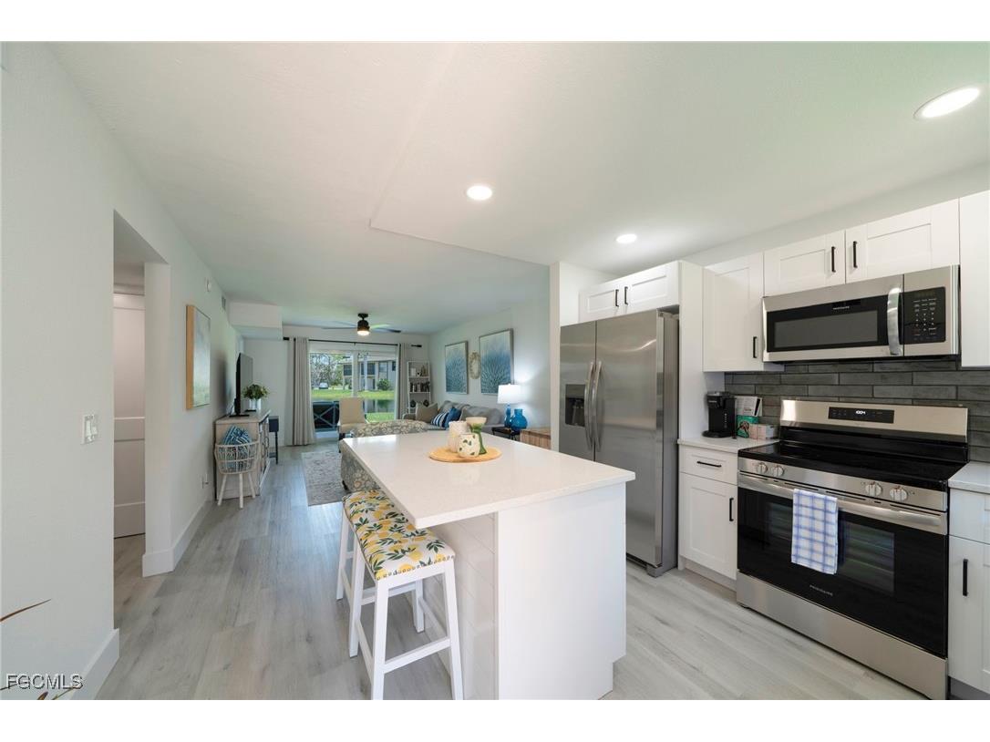 16881 Davis Road #716 Fort Myers FL 33908 2025021849 image3