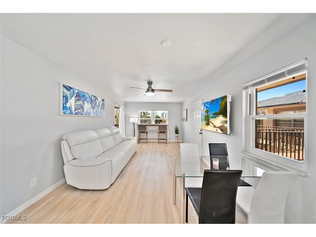 16881 Davis Road #721 Fort Myers FL 33908 2025018183 image3