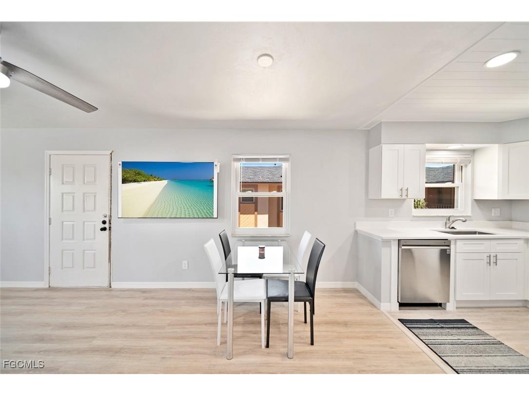 16881 Davis Road #721 Fort Myers FL 33908 2025018183 image4