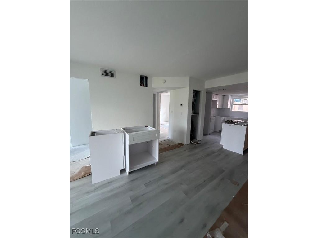 16881 Davis Road #814 Fort Myers FL 33908 2025015037 image8