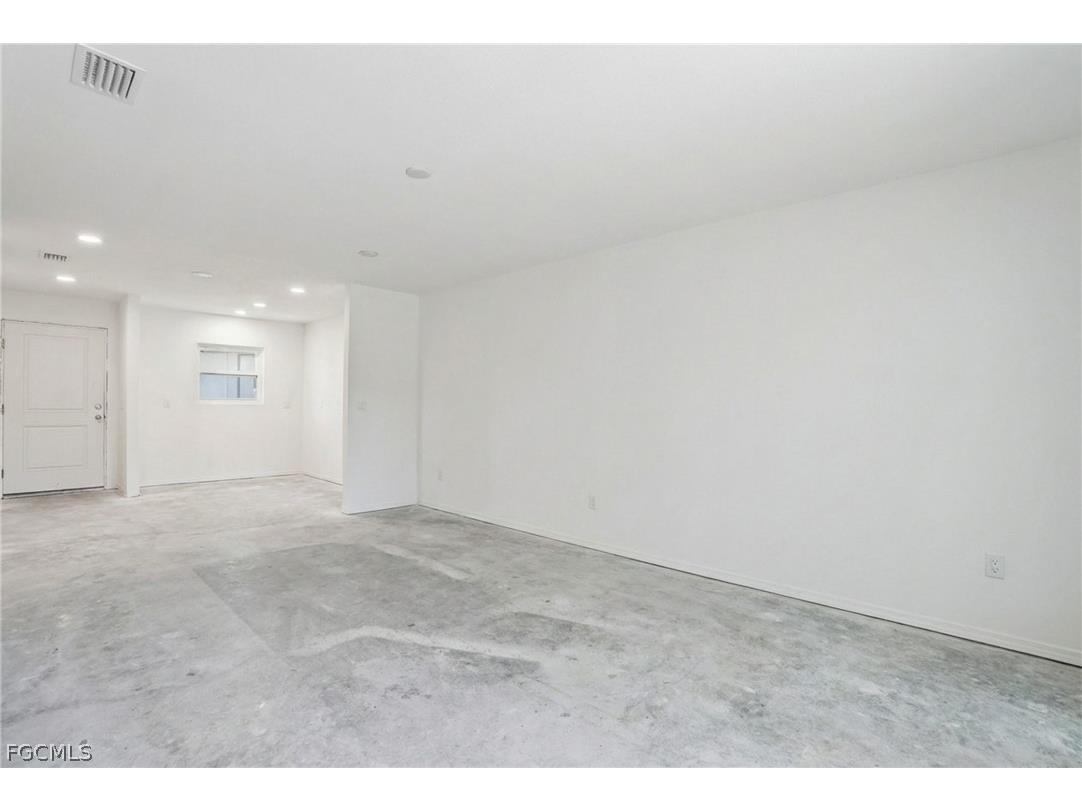 16881 Davis Road #911 Fort Myers FL 33908 2026007578 image10