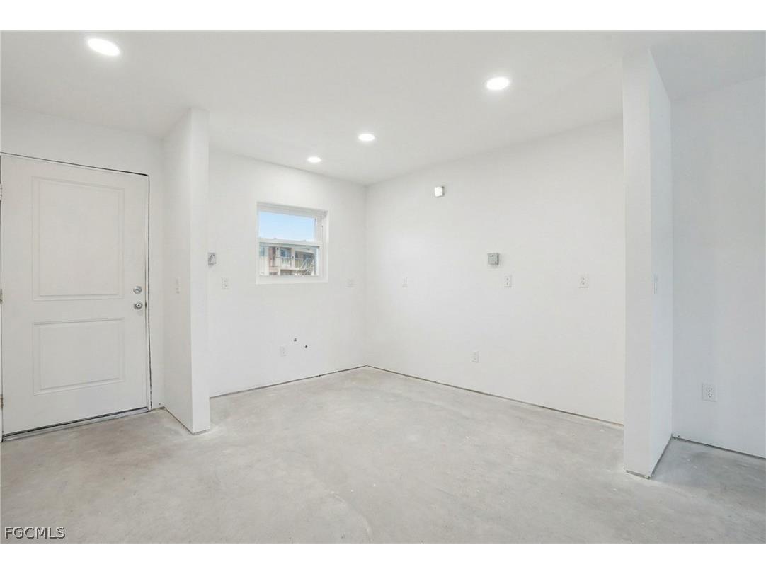 16881 Davis Road #911 Fort Myers FL 33908 2026007578 image11