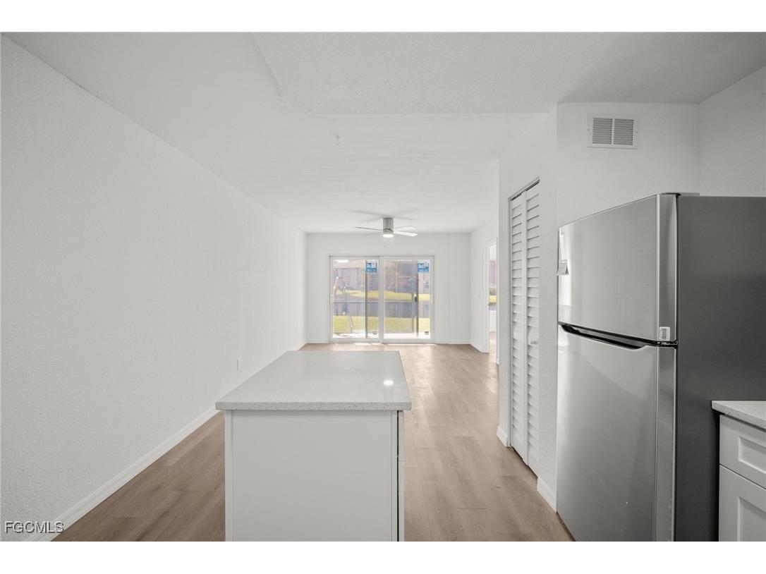 16881 Davis Road #214 Fort Myers FL 33908 2025008583 image12