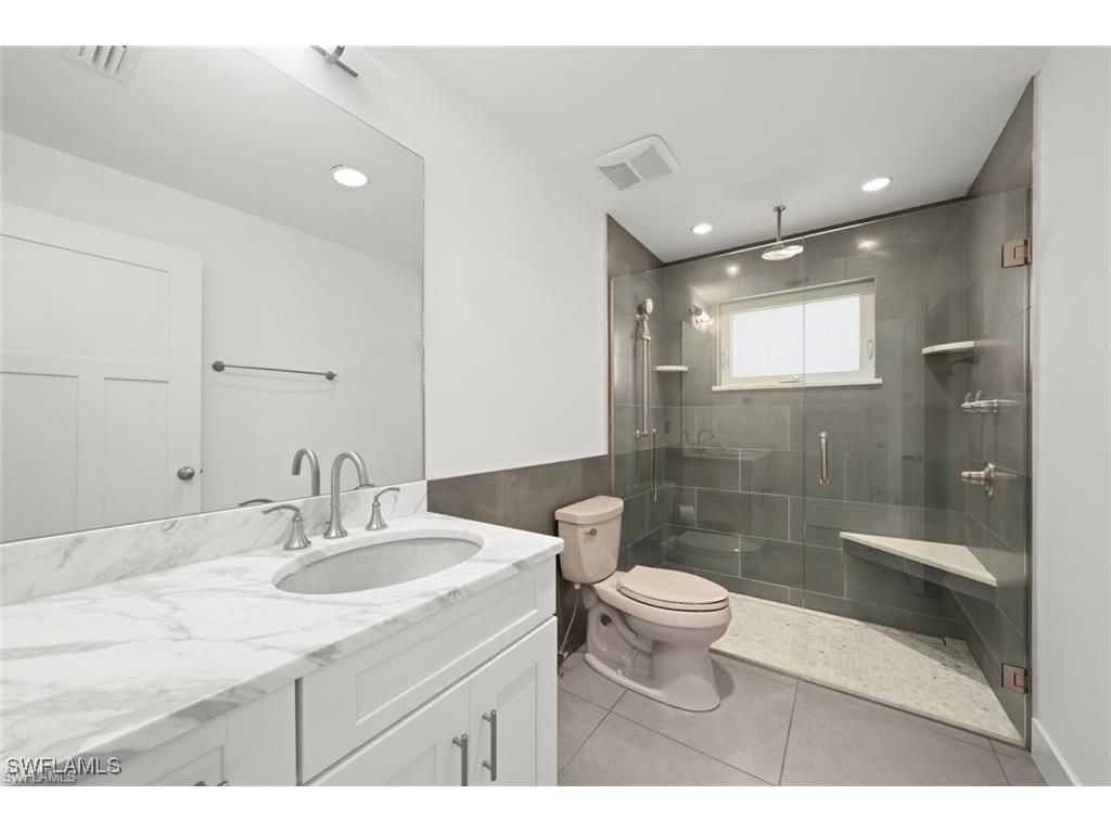 16886/16891 Captiva Drive Captiva FL 33924 2025001249 image37