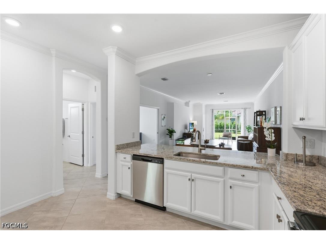 1689 Alameda Drive Naples FL 34120 2026025239 image15