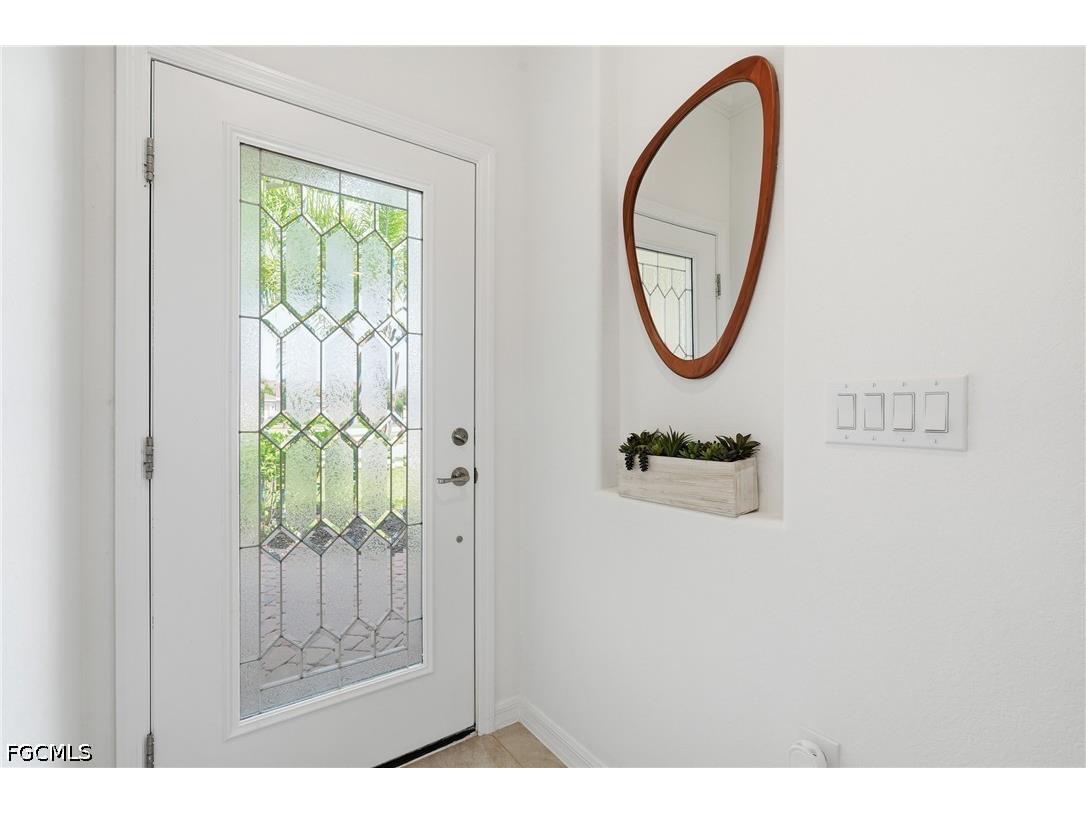 1689 Alameda Drive Naples FL 34120 2026025239 image3