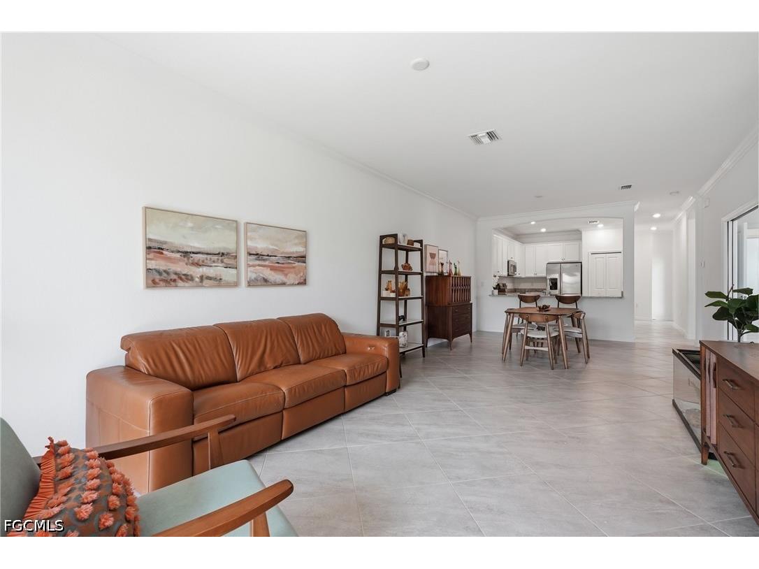 1689 Alameda Drive Naples FL 34120 2026025239 image5