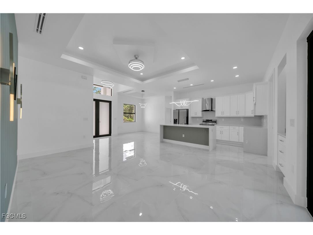 1689 Palmetto Avenue Lehigh Acres FL 33972 2025013363 image32