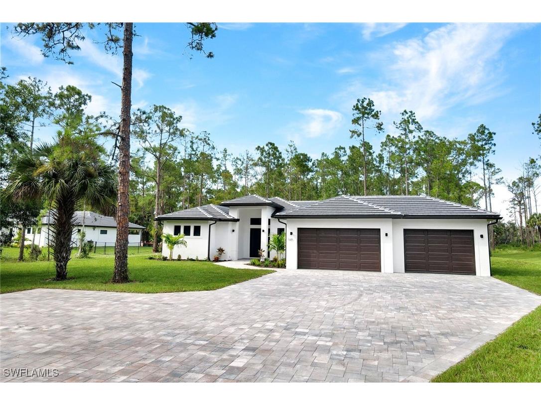169 18th Avenue NW Naples FL 34120 225069158 image1