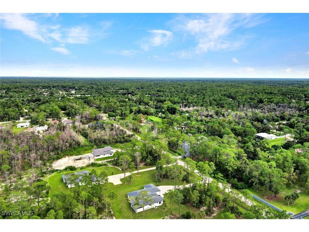 169 18th Avenue NW Naples FL 34120 225069158 image24