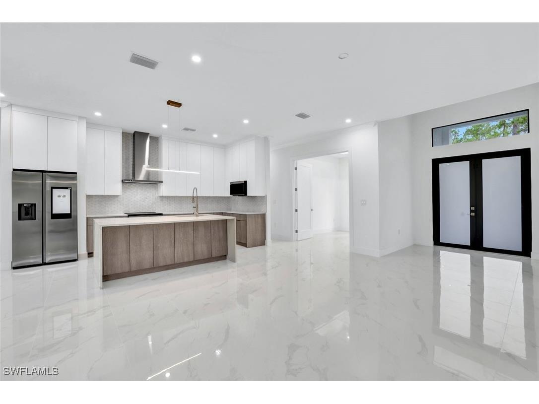 169 18th Avenue NW Naples FL 34120 225069158 image4