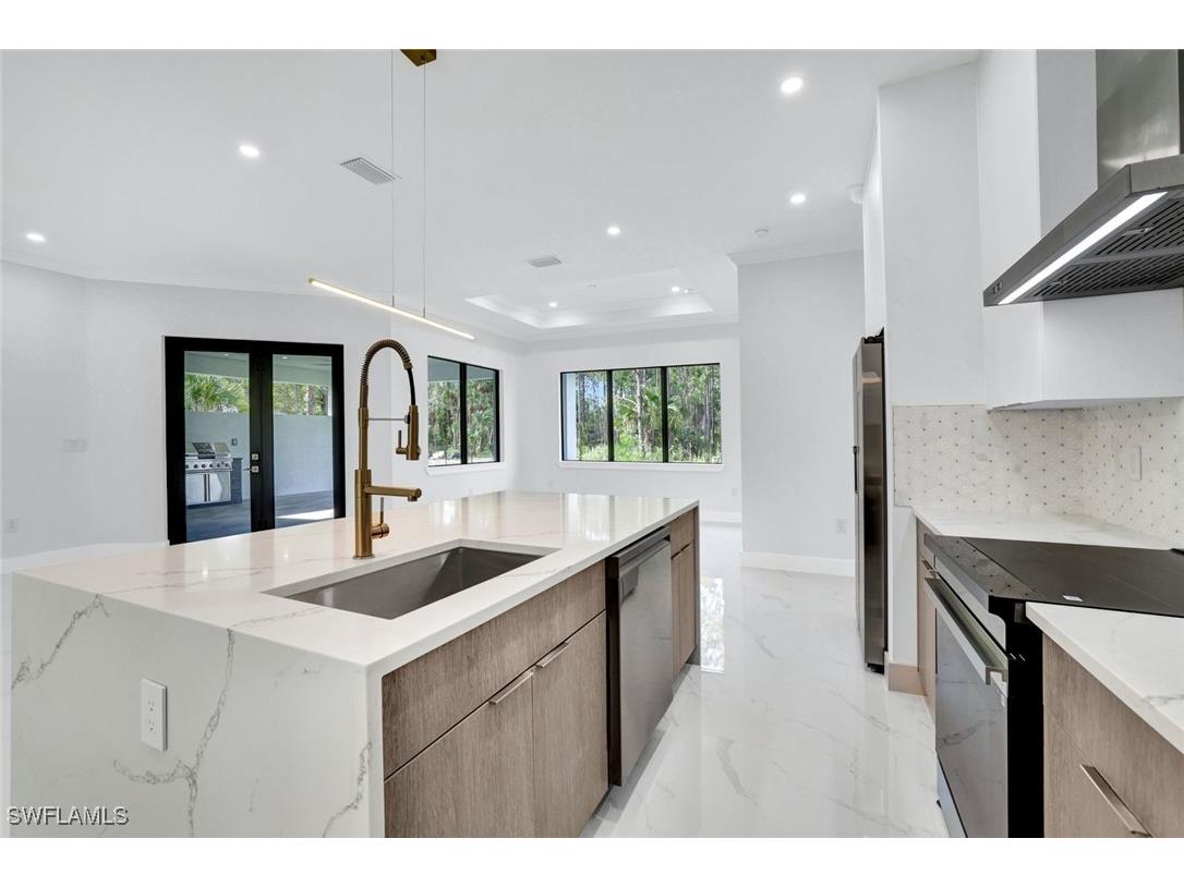 169 18th Avenue NW Naples FL 34120 225069158 image5