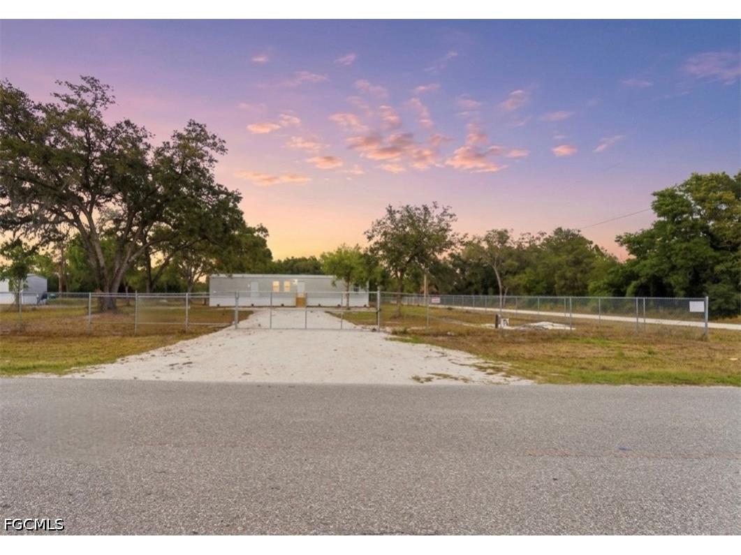 169 Avenida Del Sur Clewiston FL 33440 2026019375 image1